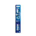 Oral-B Pro-Expert Derinlemesine Temizlik Diş Fırçası (Orta)